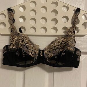 Soma Black Bra with Gold Lace Embroidery